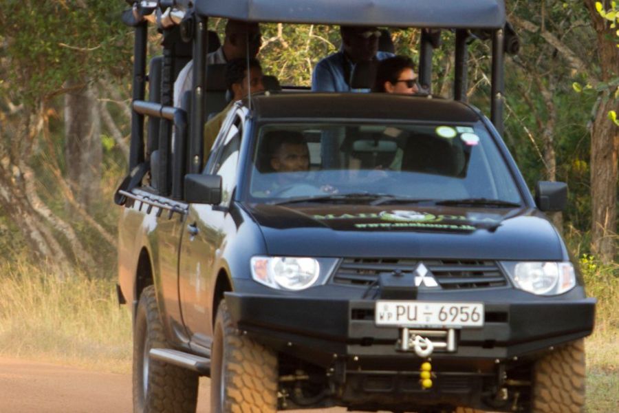 safari-jeep-at-mahoora-campsites-in-sri-lanka